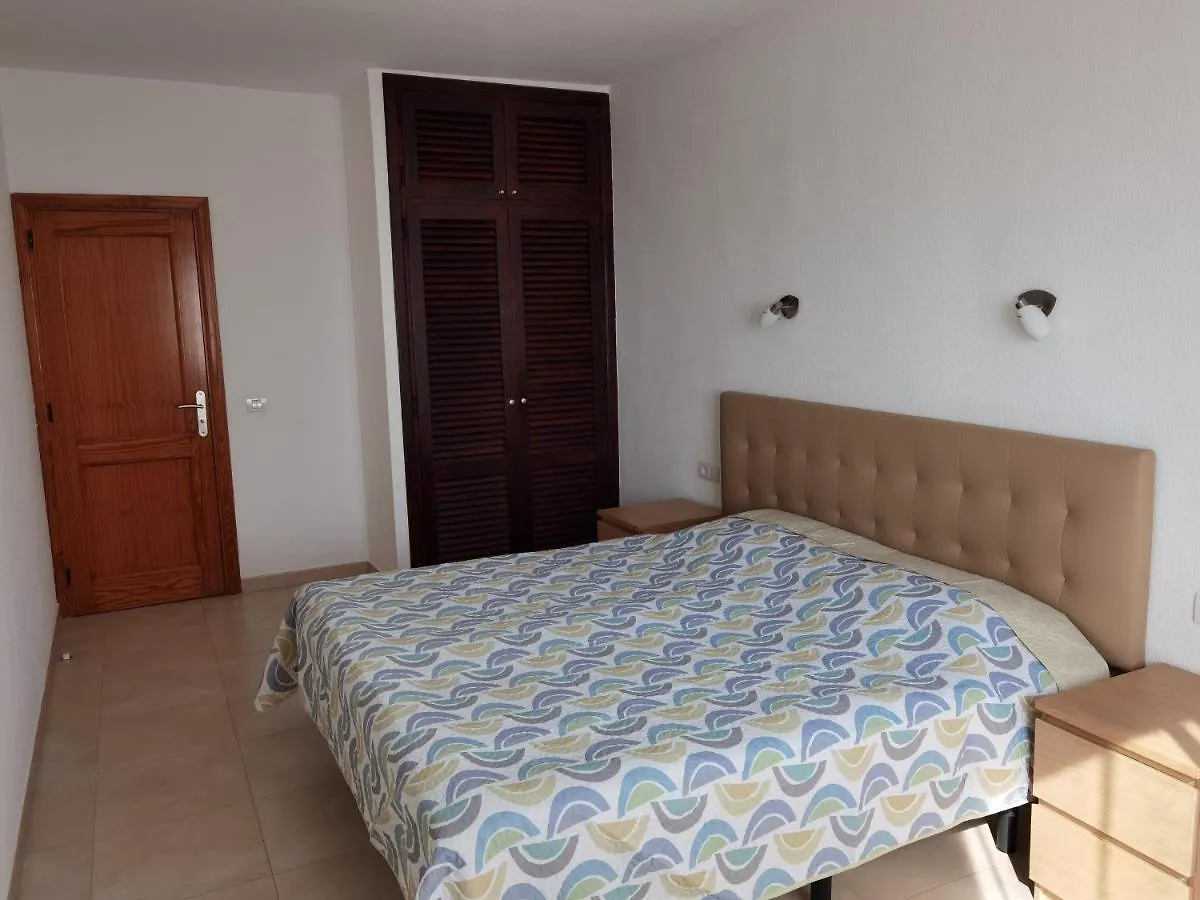 Sun Paradise Apartment 아데제